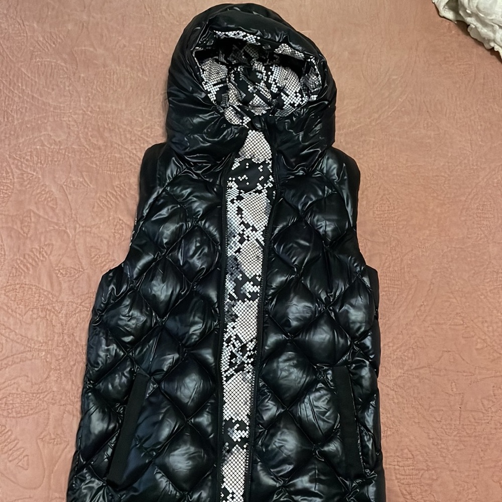 Lulu Lemon Reversible Hooded Vest